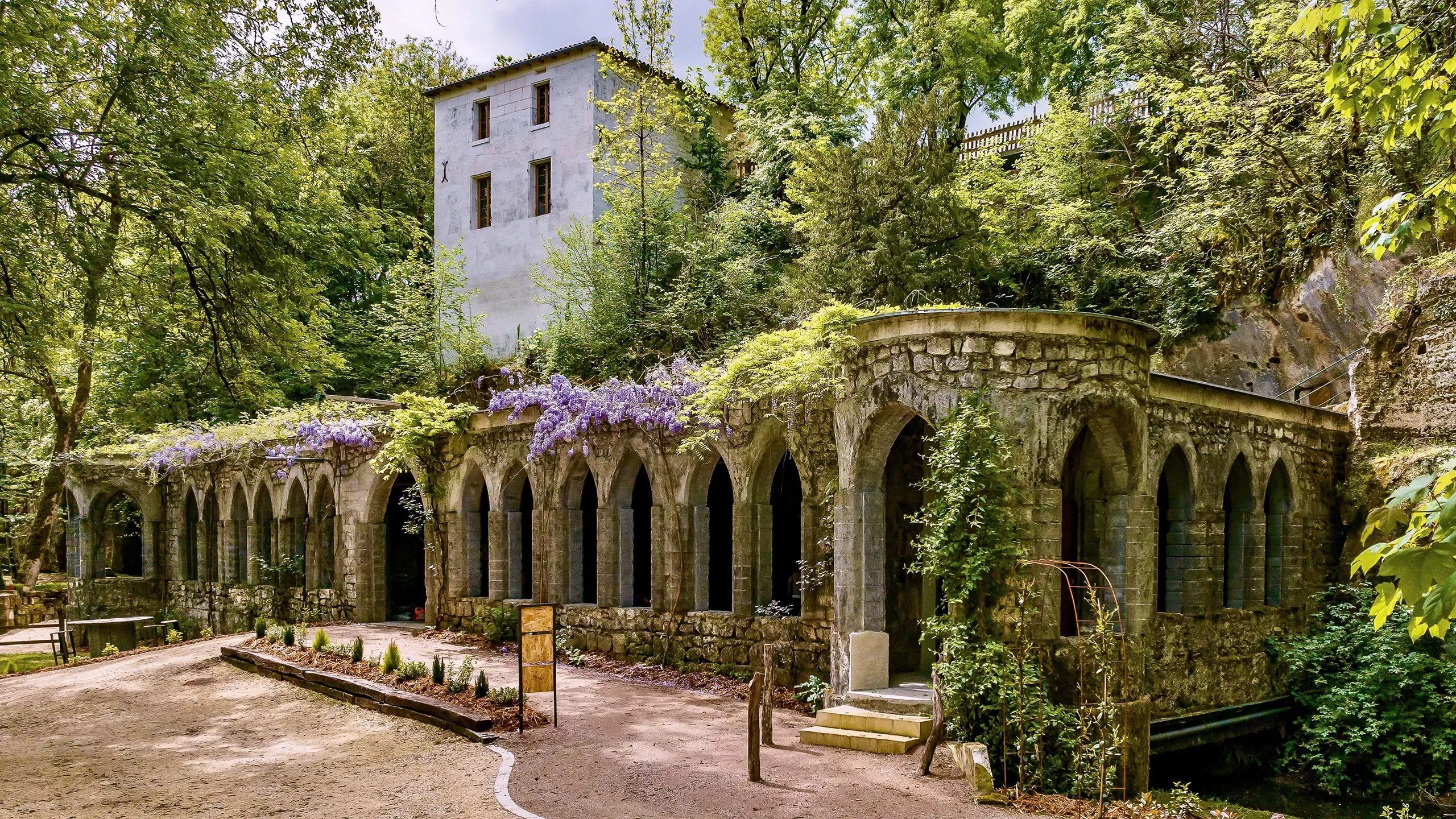 Visitez le Bimbillou Parc en Dordogne avec le Pass Patrimoine © Déclic & Décole