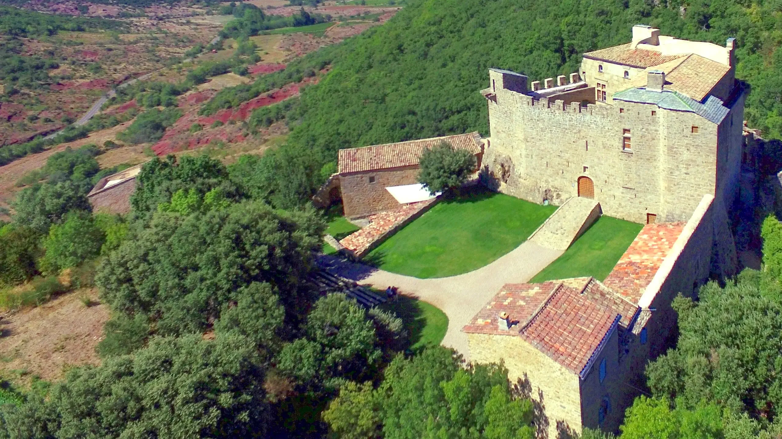 Visitez le Château de Dio, dans l'Hérault, avec le Pass Patrimoine. ©Fleutiaux Bertrand 