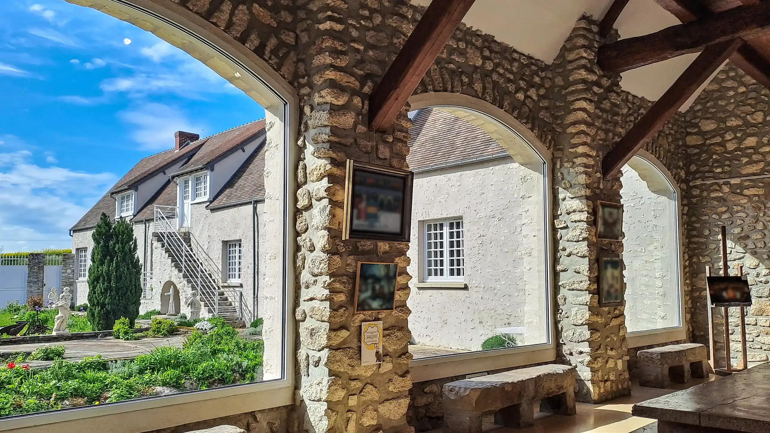Visitez le musée international d'art naïf dans les Yvelines avec le Pass Patrimoine © Lou-Anne Blanchard