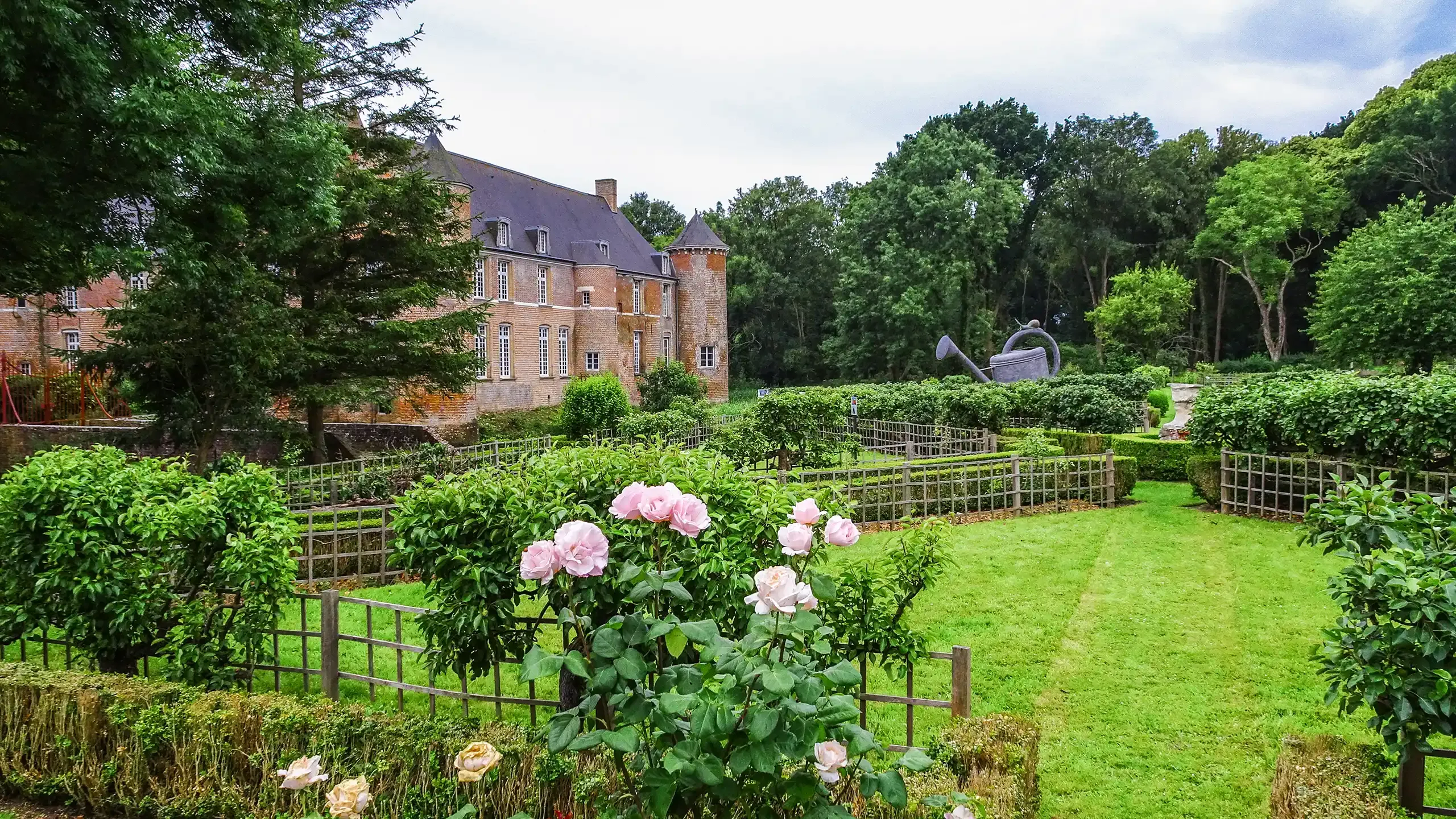 Jardins du Château d'Esquelbecq à visiter dans le Nord avec le Pass Patrimoine © Pierre André Leclercq - CC BY SA 4.0