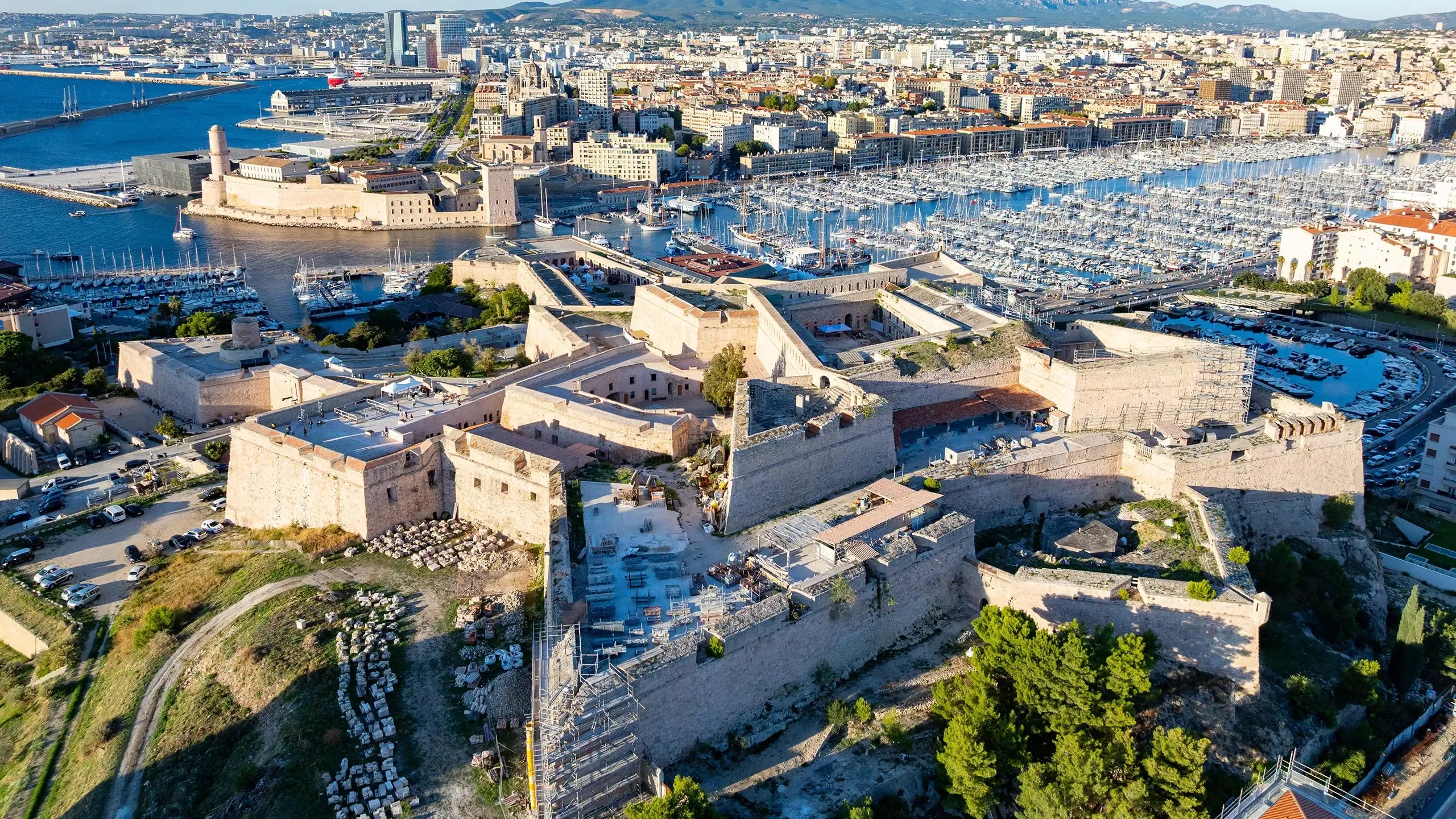 Visitez la Citadelle de Marseille dans les Bouches du Rhône avec le Pass Patrimoine © CLAP Productions