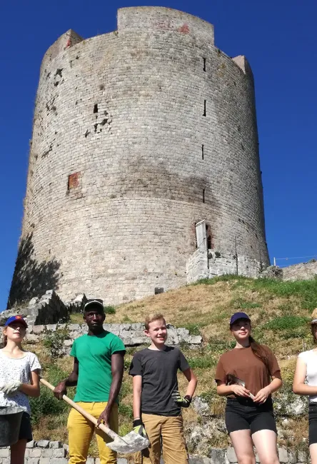 Chantiers de jeunes bénévoles c Club du Vieux Manoir - 2018