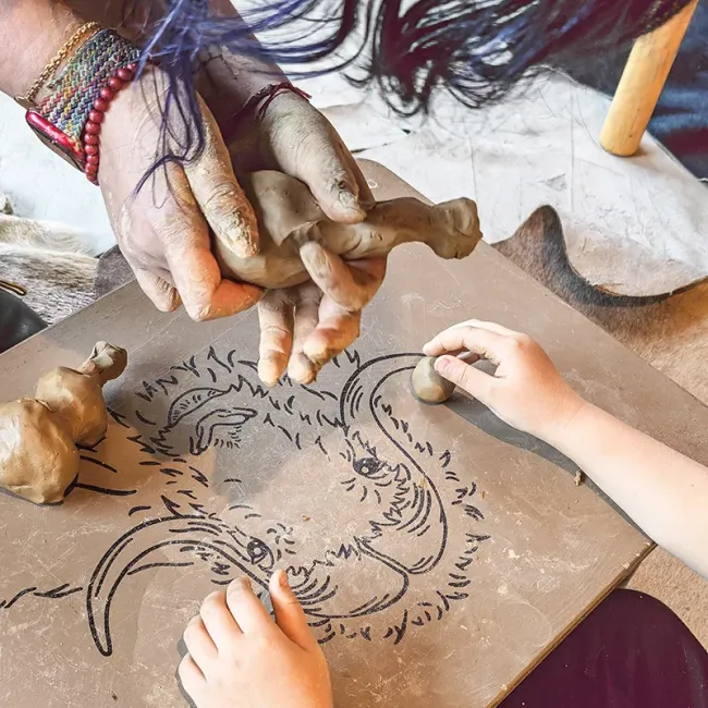 Atelier d’art au musée de la Préhistoire de Tautavel © DA/EPCC