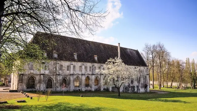 Aile Est Abbaye Royale du Moncel © Club du Vieux Manoir