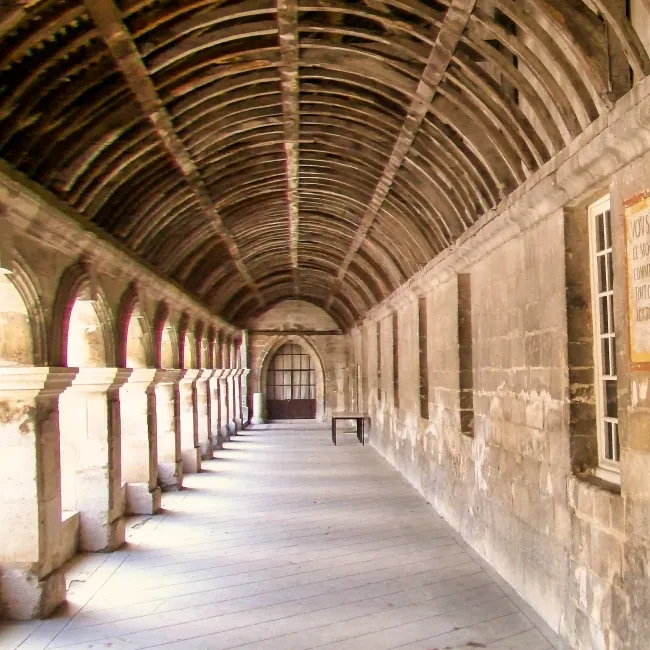 Cloitre de l'abbaye © P.Poschadel