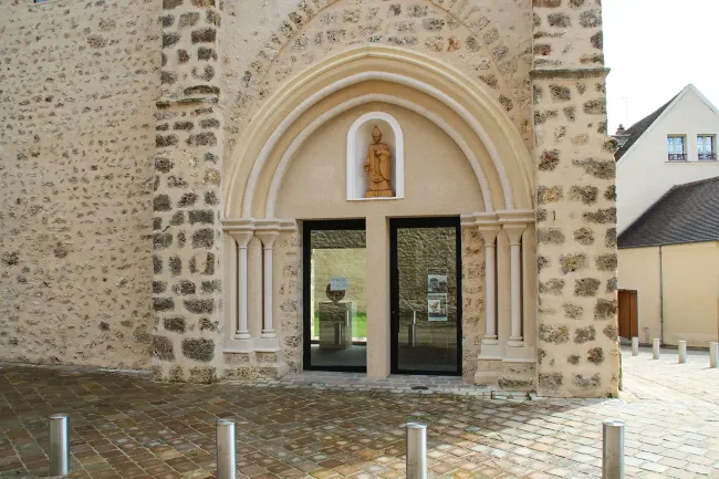Le prieuré Saint-Saturnin devenu Musée GRATALOUP en 2022