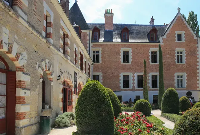 Façade Château du Clos Lucé ©Als33120 (Nathalie Seigne) - CC BY-SA 4.0