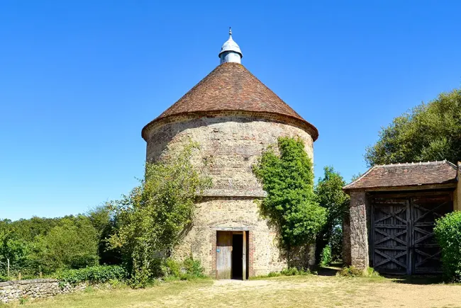 Commanderie d'Arville ©Selbymay CC BY-SA 3.0