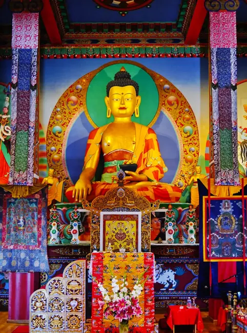 La statue de Tara Verte au Temple des Mille Bouddhas ©Zairon - CC BY SA 4.0