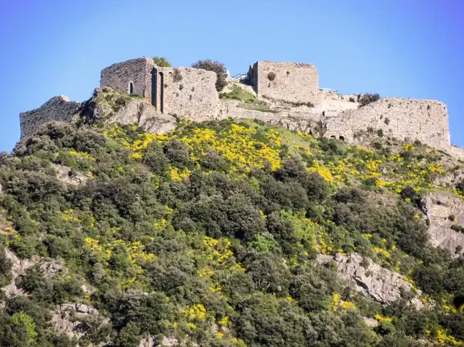 Chateau de Termes, Chateau de Termes au Printemps ©Hannes Ceulemans