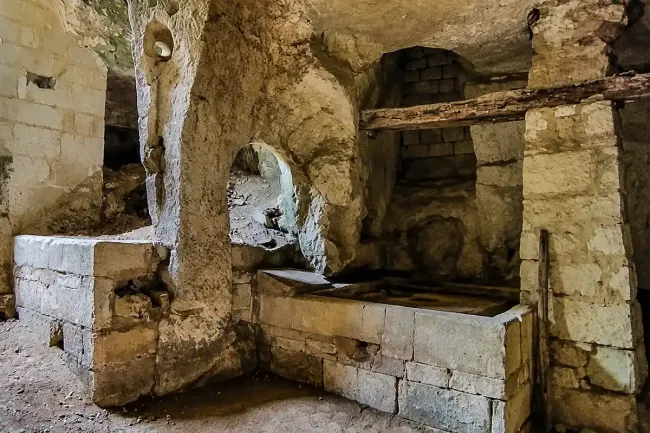 Vue des pressoirs © Les Gardiens de Montfaucon