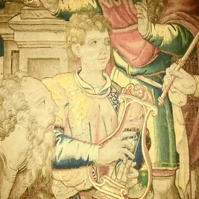 David jouant de la cithare, château d'Urtubie © Odile de Coral