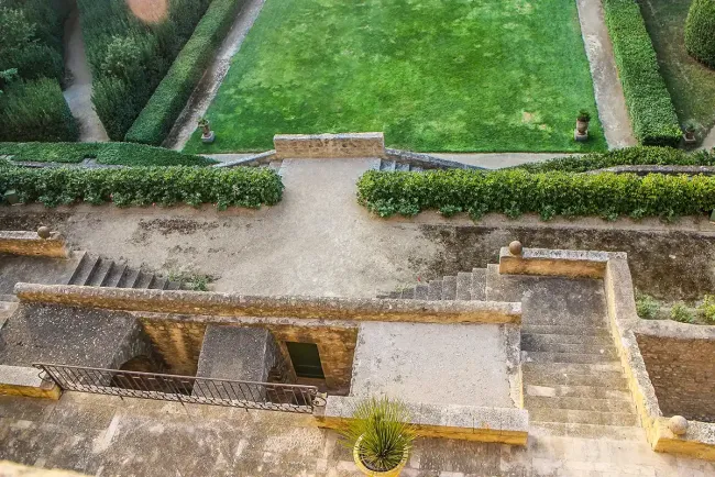 Chateau de Margon, escalier banaste ©Camille de Margon