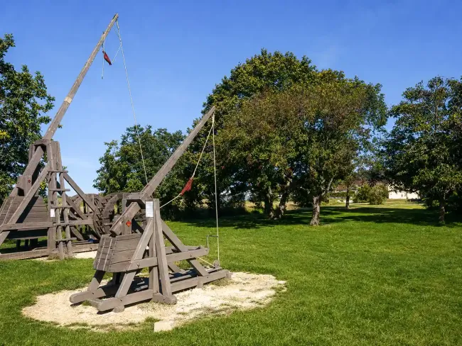 Armes de siège © Céline RONCIERE