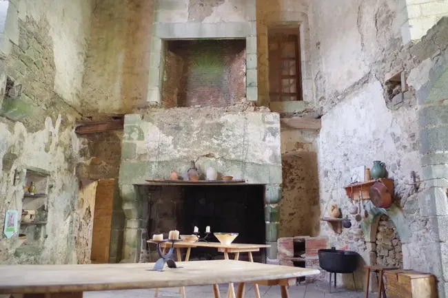 La cuisine, château Saint Mesmin © Caroline Torres Frometa