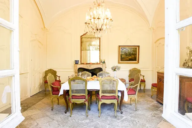 Salle à manger du Château de Saint-Point Alphonse de Lamartine © Pierre Aubert
