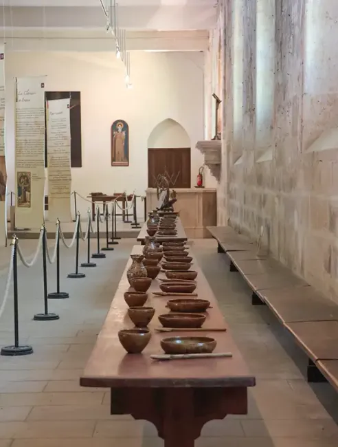 Réfectoire de l'Abbaye du Moncel © Fantine Lemaire