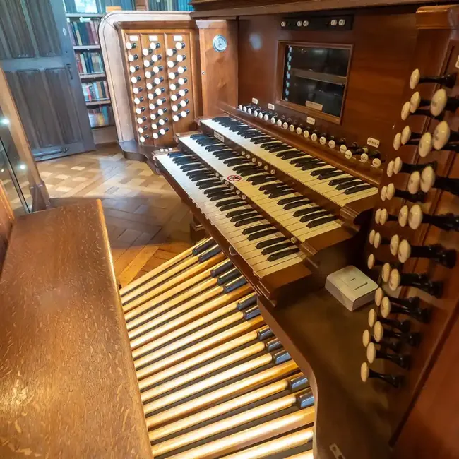 Clavier de l'orgue Skinner du domaine de Candé © Christophe Raimbault CD37