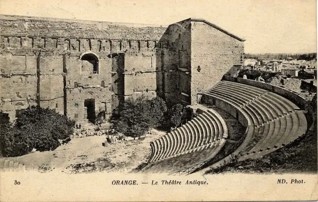 Le théâtre antique d’Orange © Aura Monuments d’Orange