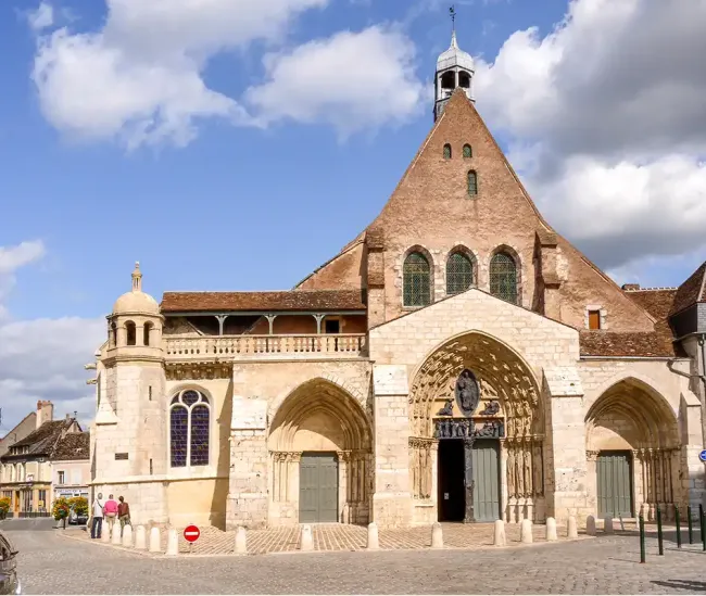 Prieuré Saint-Ayoul de Provins © Pline, CC BY-SA 3.0
