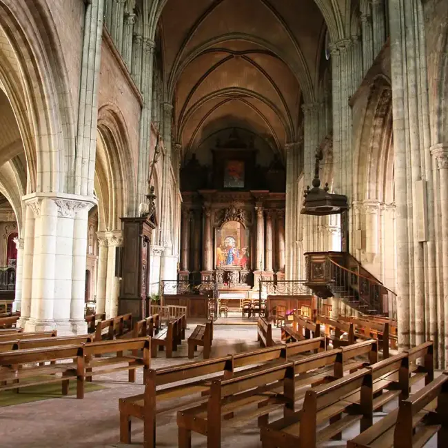 Intérieur de l'église Saint-Ayoul de Provins © Jean François Bénard