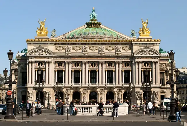 Palais Garnier © Peter Rivera, CC BY 2.0