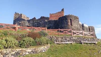 Visitez le Château de Calmont d'Olt, dans l'Aveyron, avec le Pass Patrimoine. ©LorèneAudion 2024