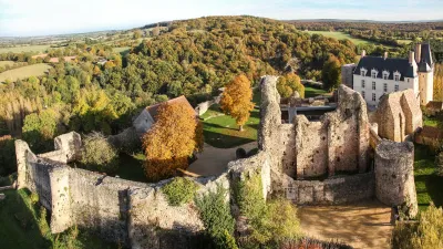 Visitez le Château de Sainte Suzanne, dans la Mayenne, avec le Pass Patrimoine. ©Jp.morteveille