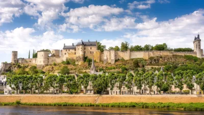 Forteresse royale de Chinon en Indre-et-Loire à visiter avec le Pass Patrimoine © ADT TOURAINE Jean-Christophe COUTAND