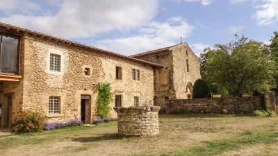 Visitez le Prieuré de Charrière, dans la Drôme, avec le Pass Patrimoine. ©Clary Paco