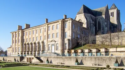 Abbaye royale de Celles-sur-Belle dans les Deux-Sèvres à visiter avec le Pass Patrimoine © Zewan -CC BY-SA 3.0