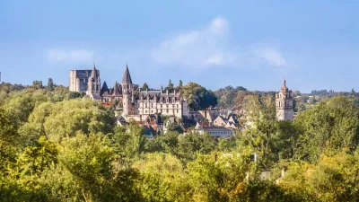 Visitez la Cité royale de Loches en Indre-et-Loire avec le Pass Patrimoine © Stevens Fremont