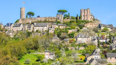 Visitez le Château de Turenne, en Corrèze, avec le Pass Patrimoine.