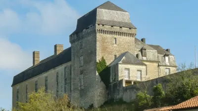 Visitez le Château de Chalais en Charente avec le Pass Patrimoine © Jack ma- CC BY-SA 3.0