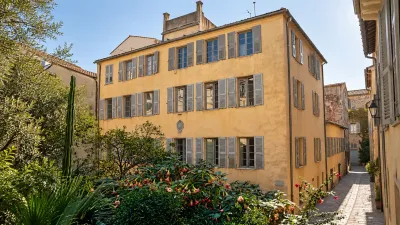 Visitez la Maison Bonaparte, à Ajaccio, en Corse-du-Sud, avec le Pass Patrimoine. © Gérard Blot, GrandPalaisRmn
