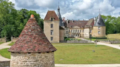 Visitez le Château de Commarin, en Côte-d'Or, avec la Pass Patrimoine. © Pierre Holley - Châteaux & Histoire